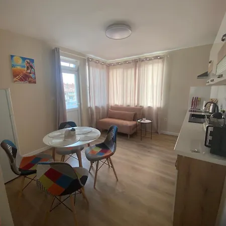 теди Apartament Pomorie